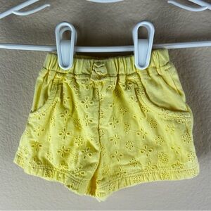 3/$10 First Impressions 2-pack Yellow & Blue Shorts Sz 3-6 months
